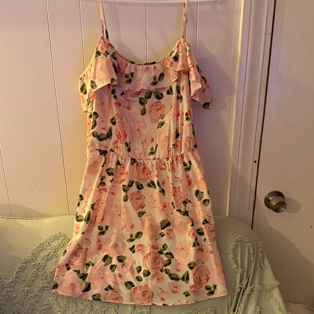 Forever 21 Boutique Pink Floral Off-Shoulder Mini Dress